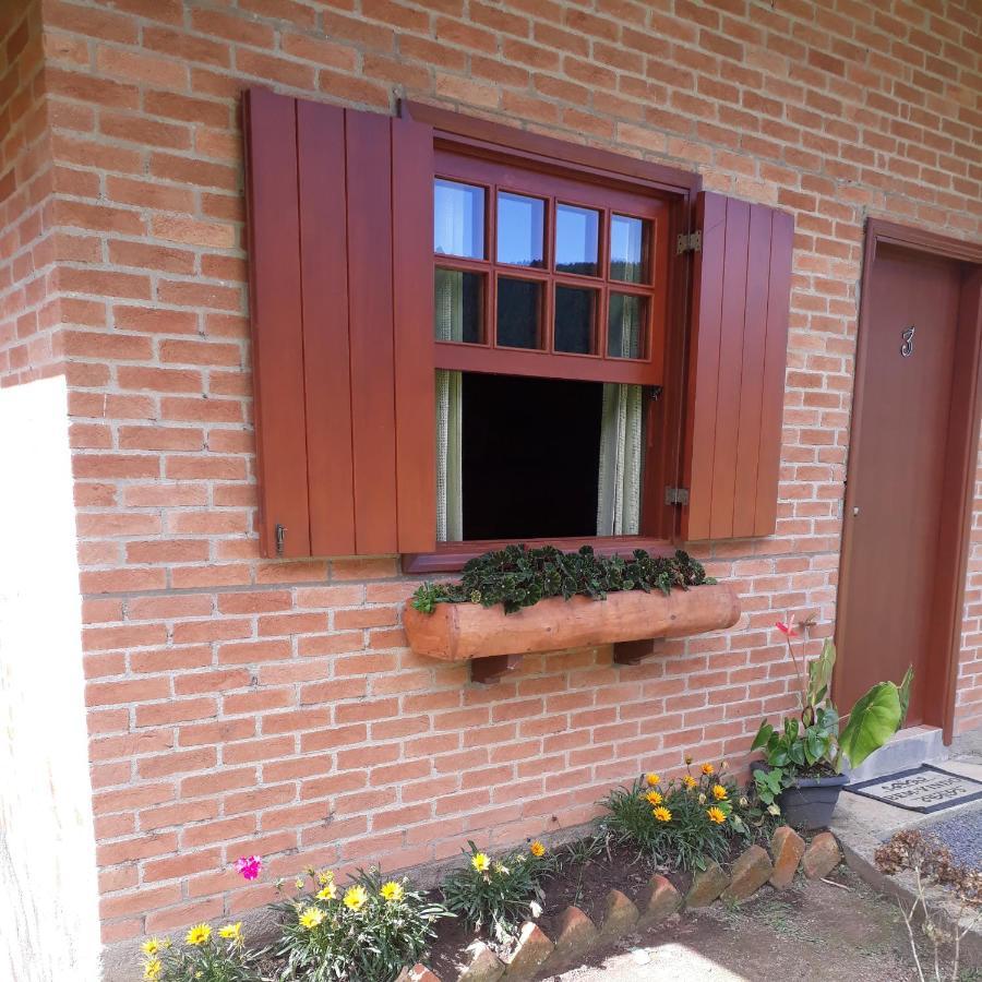 Caminho Do Sol Villa มงชิแวร์จิ ภายนอก รูปภาพ
